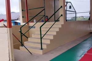 EN MONTE NUEVO SE REALIZAN MEJORAS DE ESCENARIO DEPORTIVO.